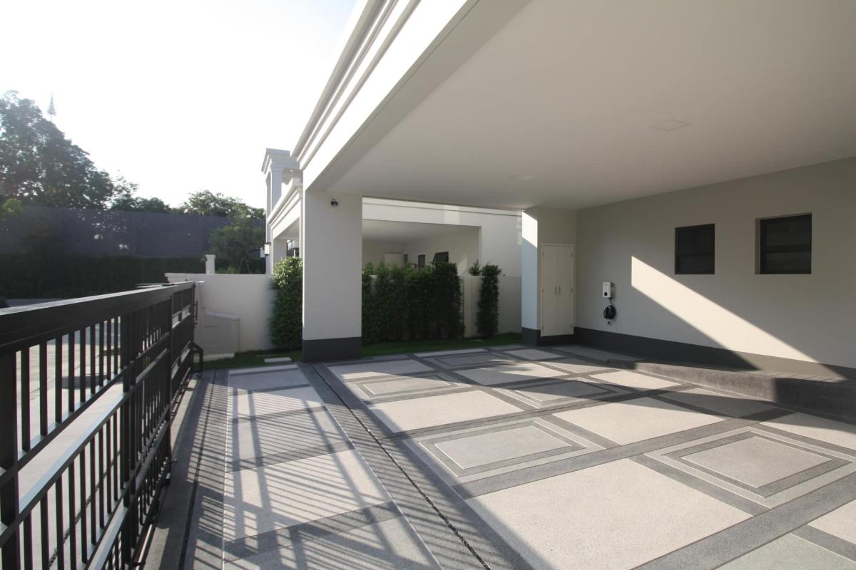 รูป ให้เช่า Setthasiri Bangna KM.10 บ้านสวยมาก น่าอยู่สุดๆ ตกแต่งครบ ราคาดี พร้อมอยู่ DS2602 | Line @Dstay - รูปที่ 2/16