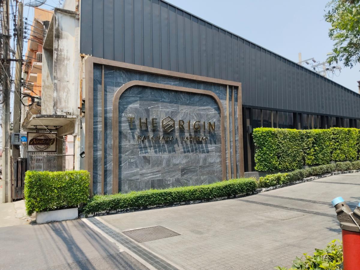 picture The Origin Ratchada-Lat Phrao Modern Living Near MRT Interchange , 2 Bedroom condo rent 30,000 thb - 16/16