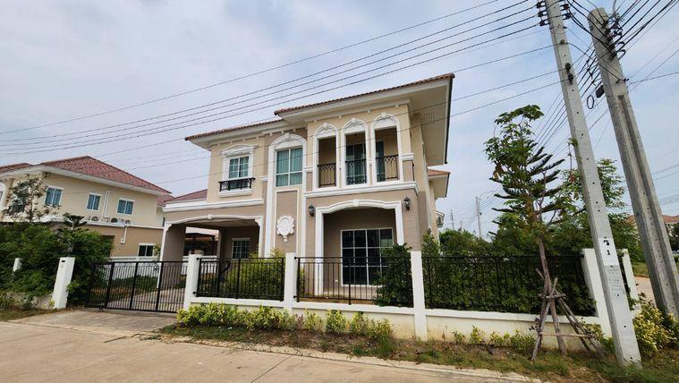 รูป บ้านเดี่ยว 2 ชั้น  โครงการ ลลิล เดอะ เพรสทีจ (หลังมุม)   ประชาอุทิศ-สุขสวัสดิ์ ตำบล บ้านคลองสวน อำเภอพระสมุทรเจดีย์ สมุทรปราการ (ราคา 4,900,000  บาท)  - รูปที่ 2/53