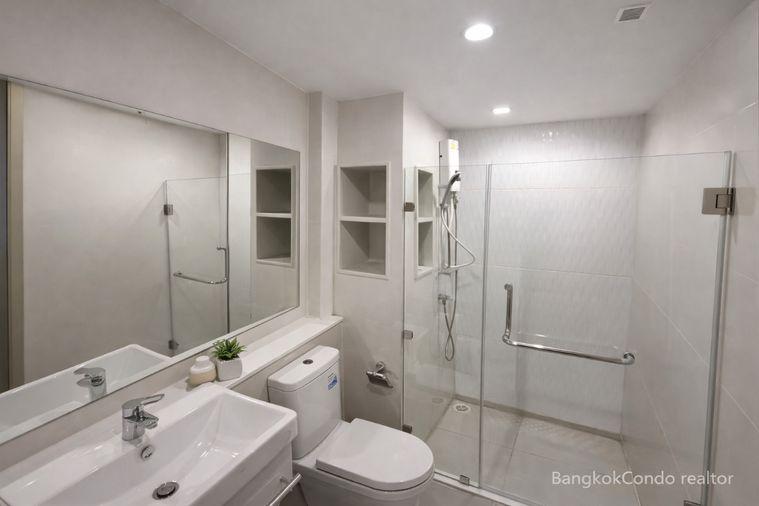 รูป 🍀🍀 Fully furnished💝 ให้เช่า📌 ไลฟ์ ลาดพร้าว (Line:@rent2022)✨ MRT พหลโยธิน✨พร้อมเข้าอยู่  ✨ A01421 - รูปที่ 7/10