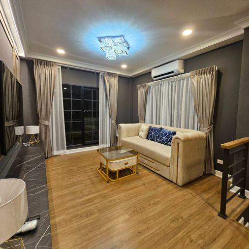 รูป ให้เช่าบ้านหรู Fully Furnished โครงการ Centro Bangna-Srinakarin ใกล้ Mega Bangna  - รูปที่ 5/27