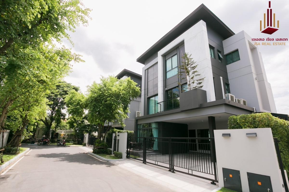 picture ✨ For Rent: The Gentry Ekamai - Ladprao✨ 💰 Only 180,000 THB/month - 1/10