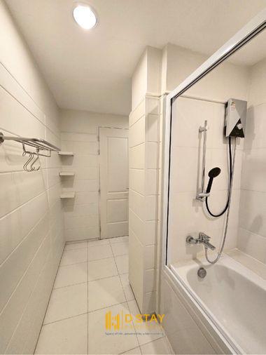 รูป Best Price 💗 ให้เช่า Q House sathron ห้องสวยมาก ราคาดีสุดๆ ตกแต่งพร้อมเข้าอยู่ | Code DS2300 Line : @Dstay - รูปที่ 11/14