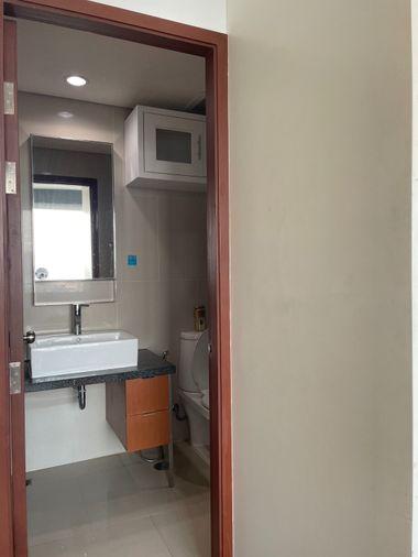 รูป ให้เช่า Villa Sathorn ห้องสวย ราคาดี ตกแต่งเฟอร์ครบ ชั้นสูง วิวเมือง DS2611 | Line @Dstay - รูปที่ 10/12