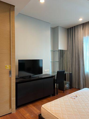 รูป Best Price 🔥 ให้เช่า Bright Sukhumvit 24 ห้องสวยมาก ราคาดีสุดๆ พื้นที่กว้าง ตกแต่งพร้อมเข้าอยู่ | Code DS2453 Line : @Dstay  - รูปที่ 5/11