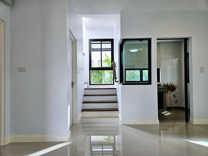 รูป 🏠 บ้านเดี่ยวหลังใหญ่ 6 ห้องนอน – ตอบโจทย์ทั้งอยู่อาศัยและ work from home - รูปที่ 12/42