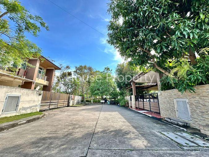 picture High-quality detached houses in The Boulevard Sriracha project, move in Ready. - 8/8