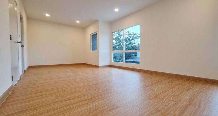picture Inizio Pinklao single houses: Great location, attractive price. - 10/18