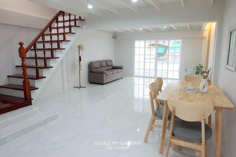 รูป บ้านแฝดรีโนเวทใหม่ทั้งหลัง ปิ่นเจริญ3 ซอยสรงประภา14 สวยบาดตาแน่นอน - รูปที่ 14/20