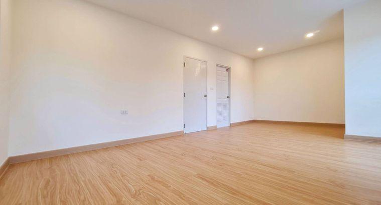 picture Inizio Pinklao single houses: Great location, attractive price. - 11/18