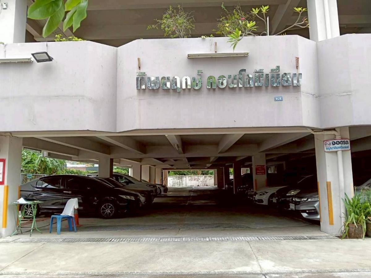 picture Urgent Sale 🔥 Thippharoek Condominium 🔥 Corner unit, convenient location, near Bang Bamru BTS station. - 11/13