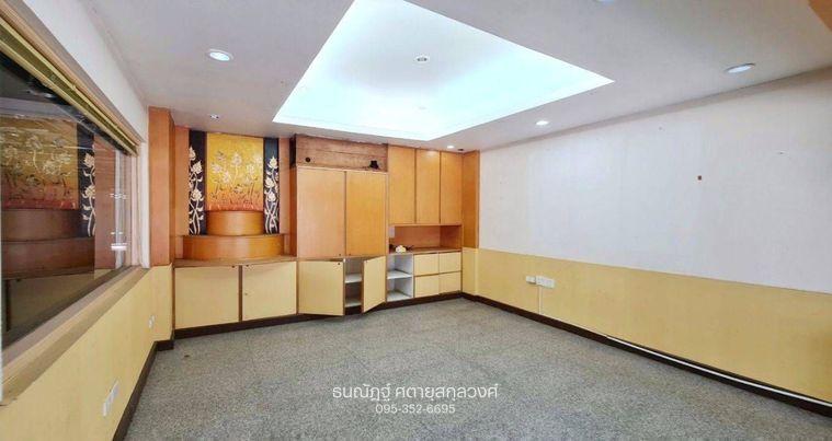 รูป ขายโฮมออฟฟิศ 3 ชั้น 2 คูหา ข้างหมู่บ้านแกรนด์คาแนล ใกล้สนามบินดอนเมือง เข้าออกสะดวก ทั้งฝั่งถนนเชิดวุฒากาศ และซอยวิภาวดี33 หรือลัดออกถนน รพช. ก็ได้ - รูปที่ 3/20