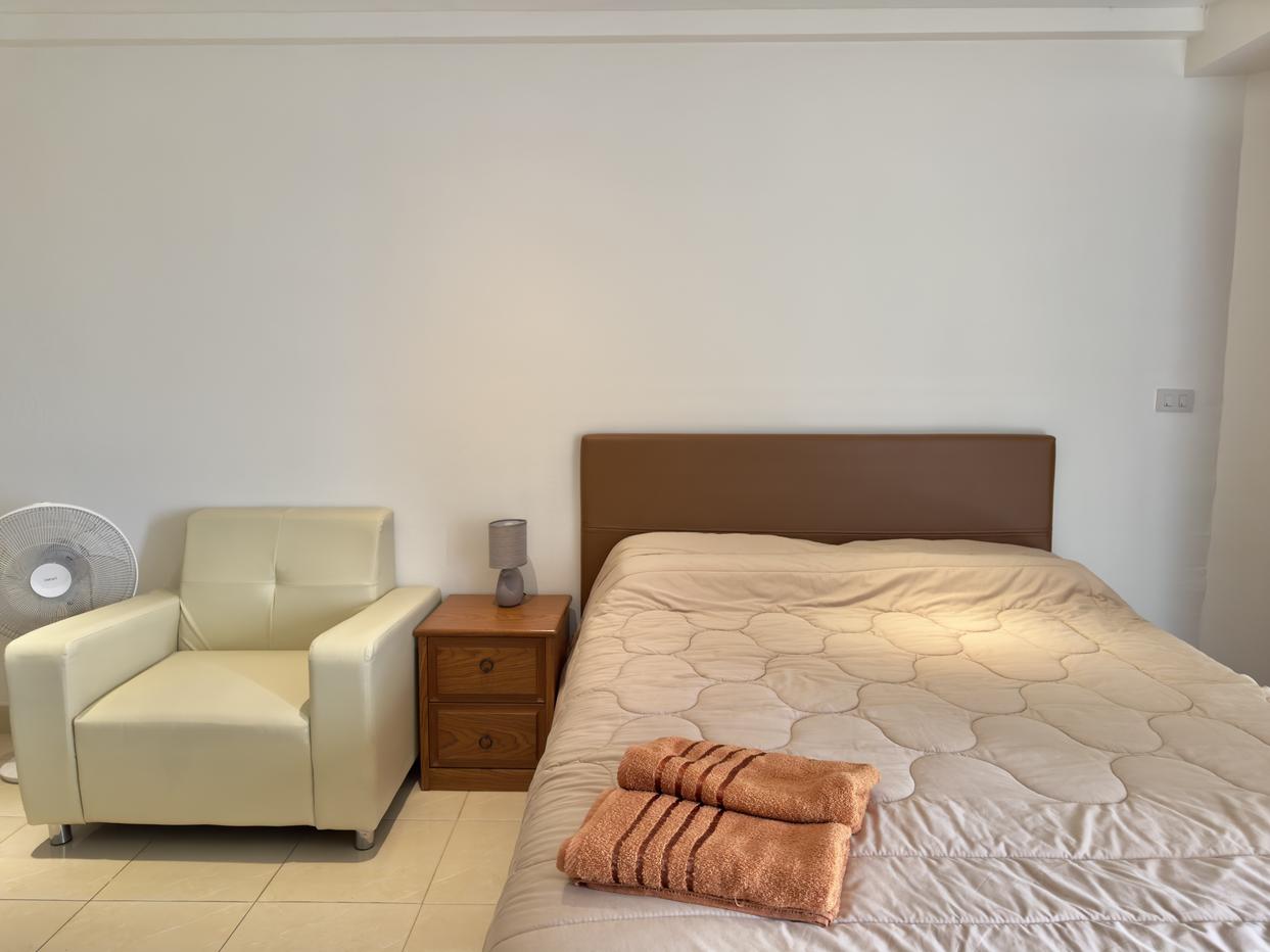 รูป Studio Condo for Rent in Pattaya at Jomtien Beach Condominium - รูปที่ 4/11