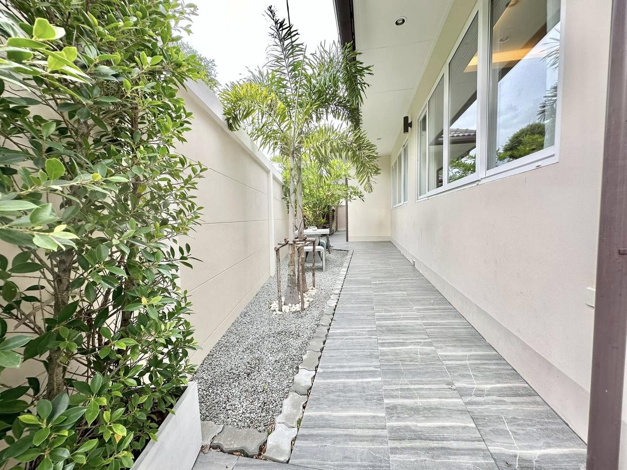 รูป Pool Villa in Huay Yai 6 Beds for Rent - รูปที่ 14/17
