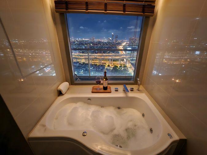 รูป [ราคาดีสุด] ขายคอนโดหรู Starview พระราม 3 ยูนิต Rare Item 3 ห้องนอน 160.3 ตร.ม. Private Lift วิวแม่น้ำ - รูปที่ 13/34
