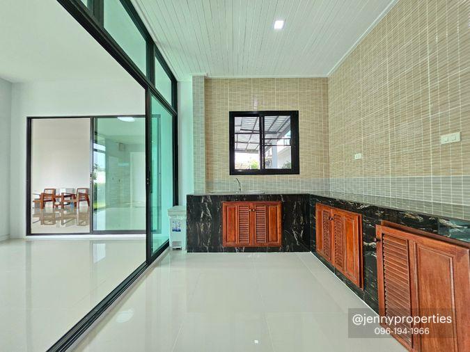 รูป 🏠 บ้านเดี่ยวหลังใหญ่ 6 ห้องนอน – ตอบโจทย์ทั้งอยู่อาศัยและ work from home - รูปที่ 18/42