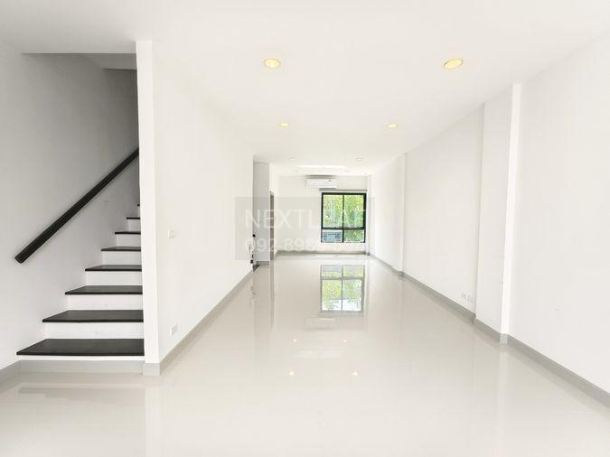 รูป ขาย Premium Place Mix Ekamai-Ramintra 25.4 ตร.ว. โฮมออฟฟิศหรู 4 ชั้น 2 ห้องทำงานใหญ่ 3 ห้องนอน 4 ห้องน้ำ ติดถนนนวลจันทร์ หน้ากว้าง 5.5 เมตร - รูปที่ 5/13