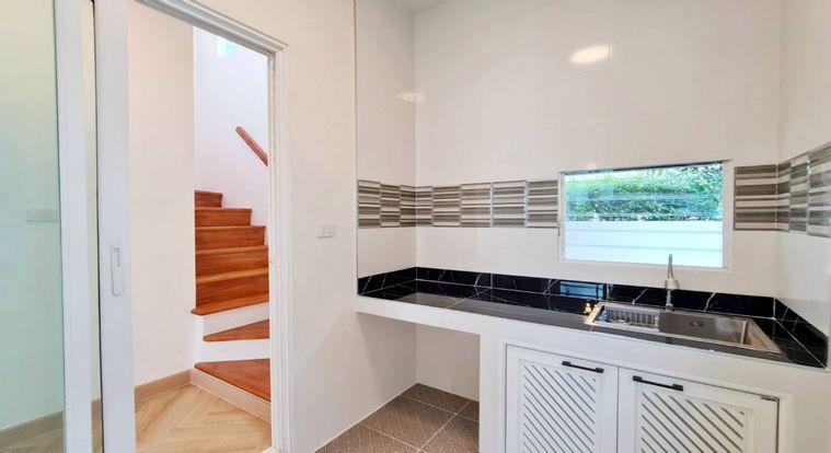 picture Inizio Pinklao single houses: Great location, attractive price. - 8/18