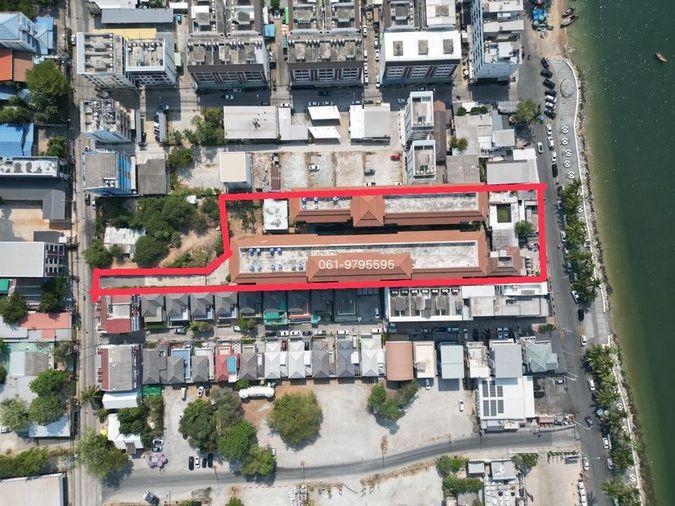 picture Beachfront land for sale in Bang Saen, prime location, with existing structures. - 3/5