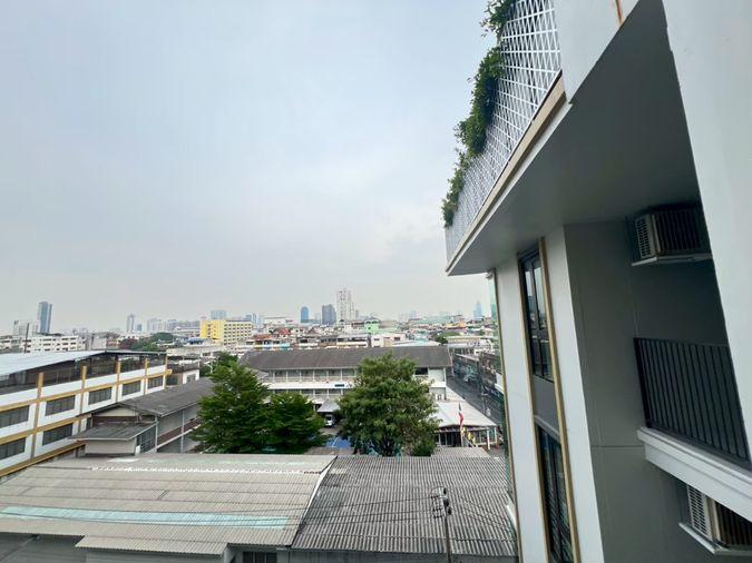 picture Thana Astra Sathorn-Chan Condominium - 16/22