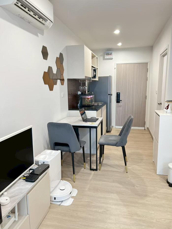 picture Thana Astra Sathorn-Chan Condominium - 1/22