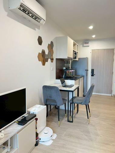 picture Thana Astra Sathorn-Chan Condominium - 7/22