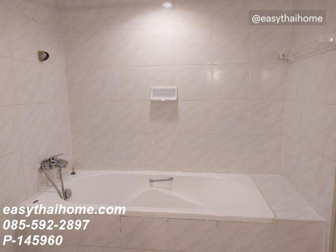 รูป P-145960 | ขายคอนโดห้องใหญ่พิเศษใกล้ BTS นานา | ออมนิทาวเวอร์ สุขุมวิท นานา ชั้น14 วิวเมือง ห้อง 2นอน2น้ำ Line: @easythaihome 085-592-2897 - รูปที่ 12/13