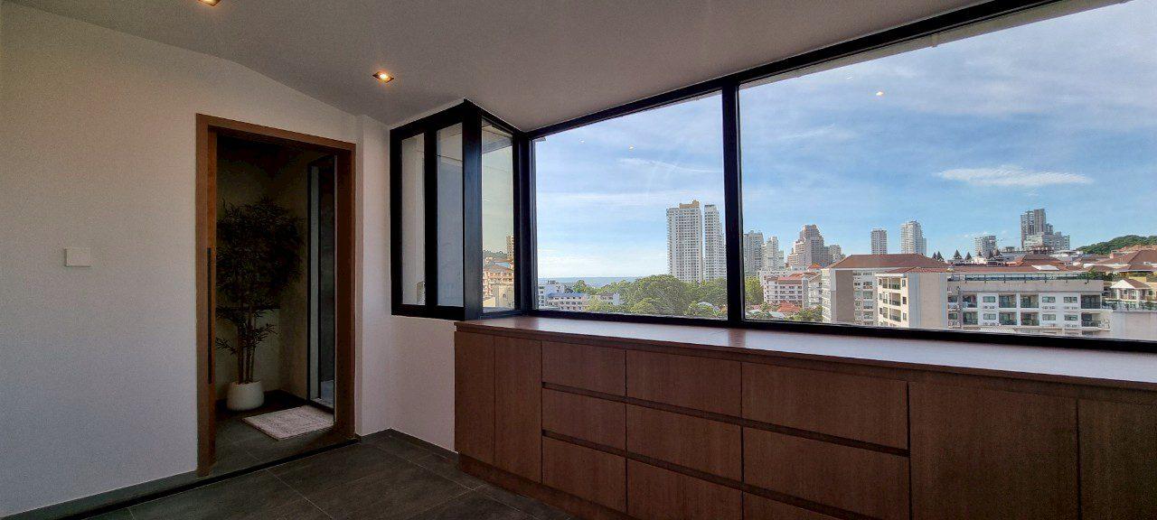 picture Stunning Penthouse for Sale at Sombat Condoview Pattaya - 24/32