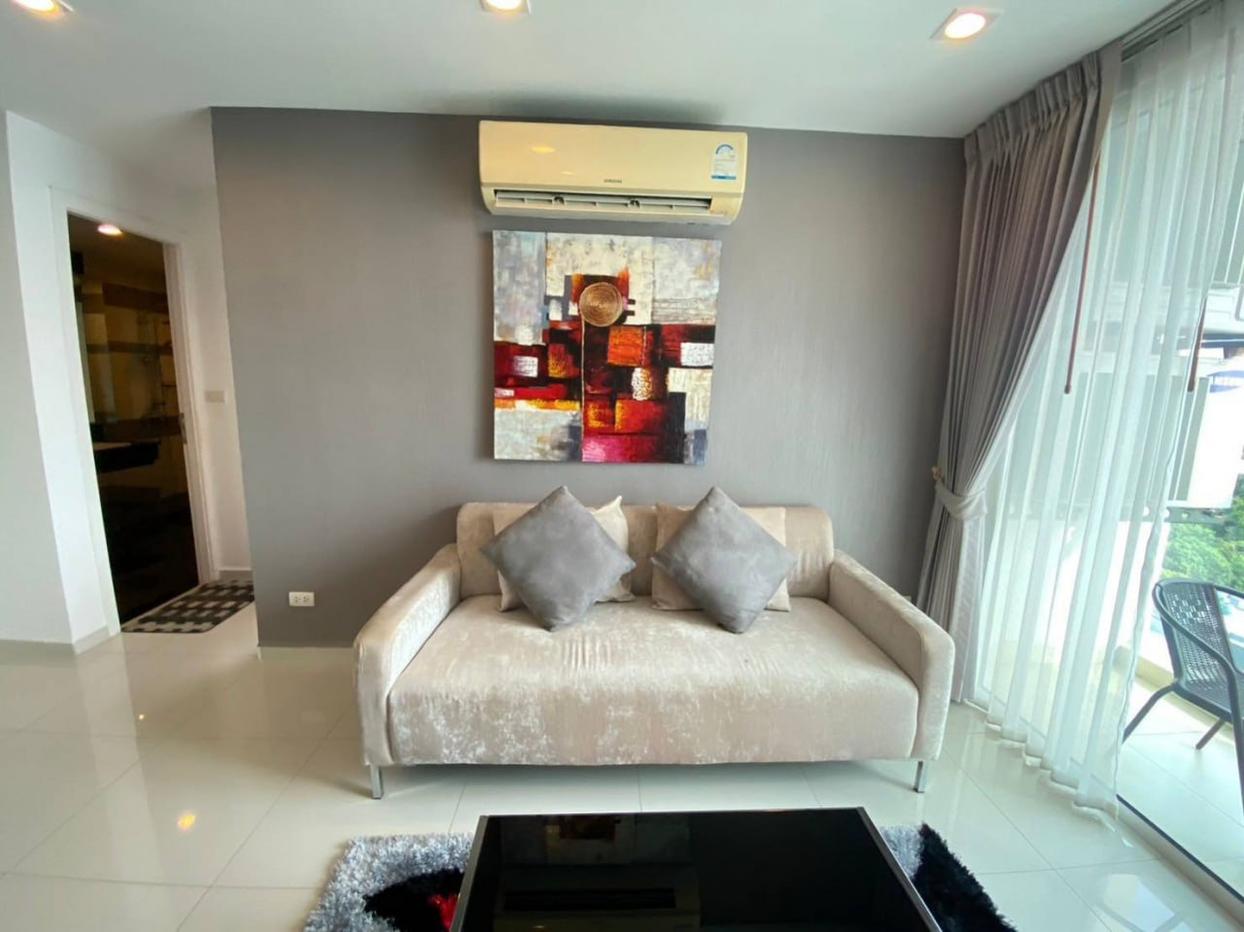 รูป The Vision One Bedroom Unit for sale in Pratumnak - รูปที่ 2/10
