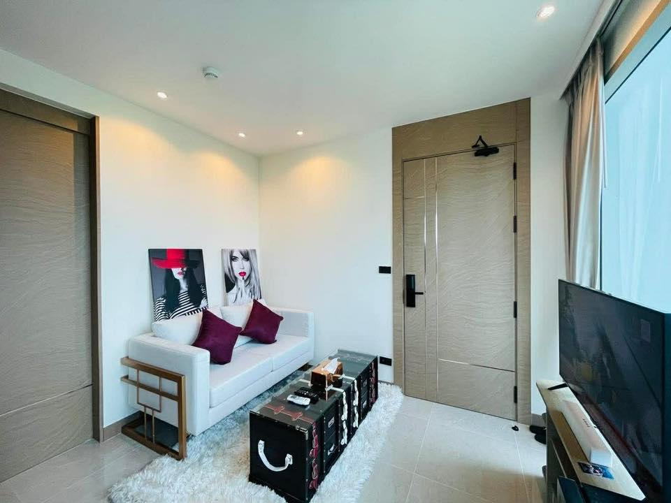 รูป Condo for Sale The Riviera Ocean Drive Sea View High Floor - รูปที่ 2/12