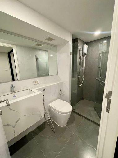 picture 🔥 For rent Origin Plug & Play Ramkhamhaeng Triple Station duplex style nice room city view ready to move in DS2655 | Line @Dstay - 5/5