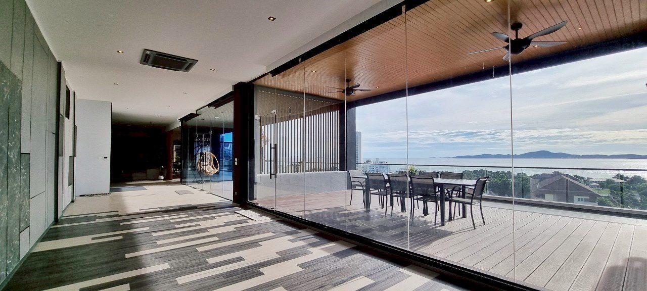 picture Stunning Penthouse for Sale at Sombat Condoview Pattaya - 12/32