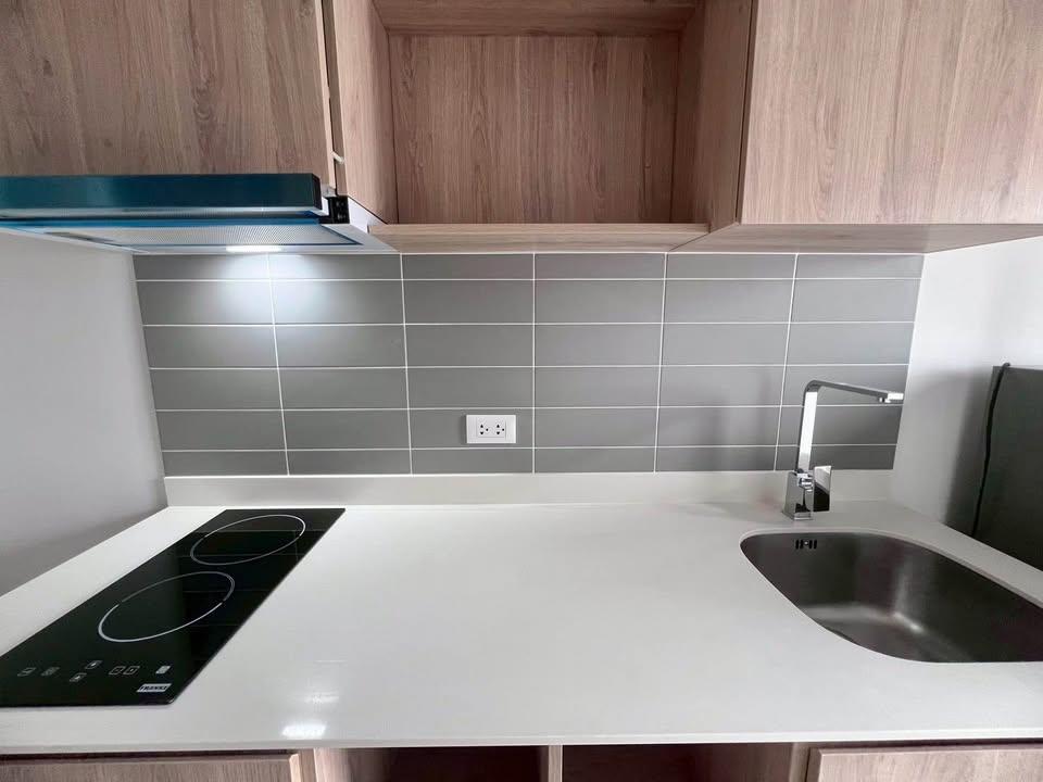 picture For rent: Chewathai Pinklao, Building A, 1 bedroom. - 9/11