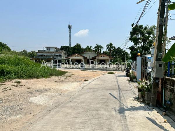 รูป ขายด่วน ที่ดินทำเลทอง ใกล้โรงเรียนอัสสัมชัญศรีราชา ชลบุรี - รูปที่ 12/13