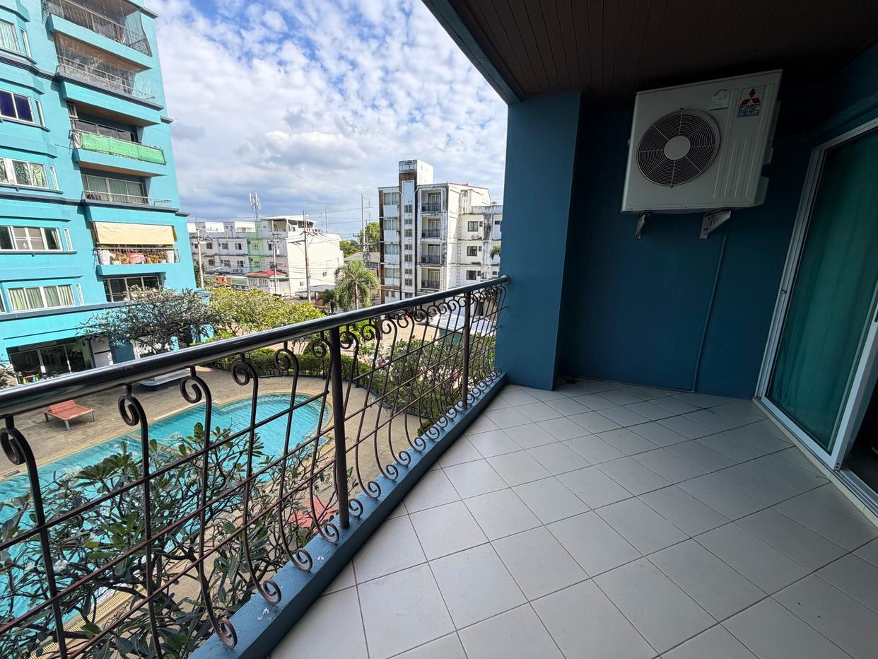 รูป 1 Bedroom Condo for Sale at Platinum Suites in Thepprasit Pattaya - รูปที่ 16/17