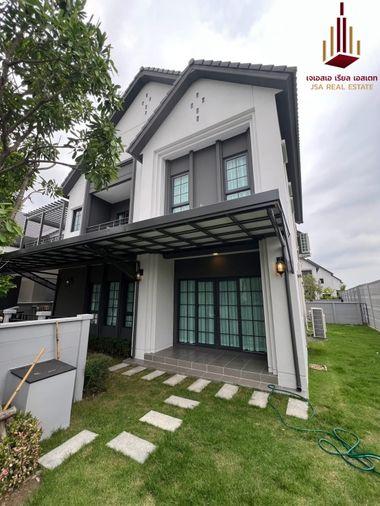 picture ✨ For Rent: Centro Bangna✨   💰 Only 140,000 THB/month - 1/11