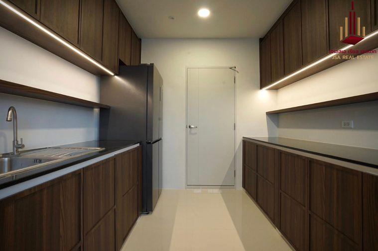 picture ✨ For Rent: Centro Bangna✨   💰 Only 140,000 THB/month - 10/11