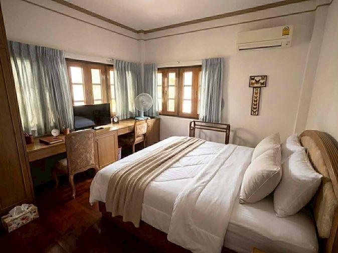 รูป ขายบ้านเดี่ยว หมู่บ้านผกามาศ ซอยปรีดีพนมยงค์ 14 ใจกลางสุขุมวิท เดินทางสะดวก (N.2053) - รูปที่ 15/16