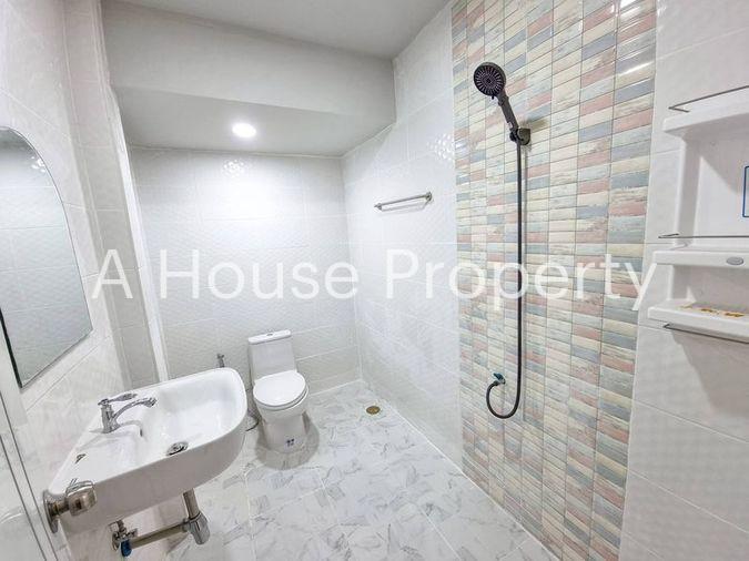 รูป ขายด่วน! บ้านเดี่ยวรีโนเวทใหม่ ใกล้เครือสหพัฒน์-นิคมแหลมฉบัง - รูปที่ 8/11