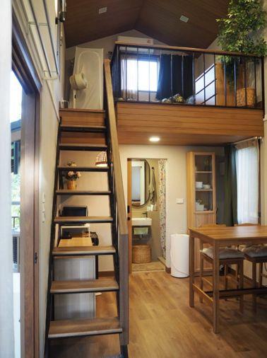 picture Prefabricated modular homes for sale. Loft style, balcony, and includes a pet house. Construction services available nationwide. - 9/15