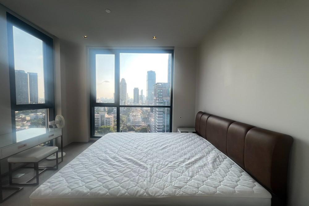 รูป 🔥 เช่าด่วน !! คอนโดหรู ใจกลางสาทร !! The Reserve Sathorn, 1 ห้องนอน, 1 ห้องน้ำ, ชั้นสูง 18++ !!🔥Code C20221203476 แต่งครบ, พร้อมเข้าอยู่📣📣 - รูปที่ 6/16