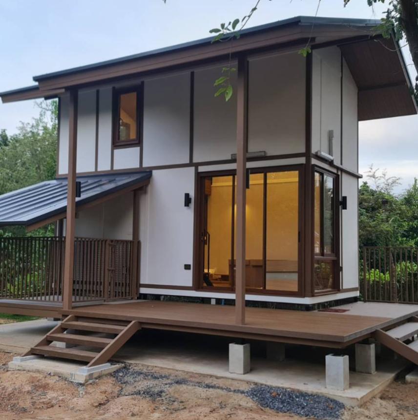 รูป ขายบ้านสำเร็จรูป บ้านโมดูลาร์ สไตล์ loft 1 ห้องนอน 1ห้องน้ำ ระเบียง และมีบ้านสำหรับสัตว์เลี้ยง รับสร้างทั่วประเทศ - รูปที่ 1/15