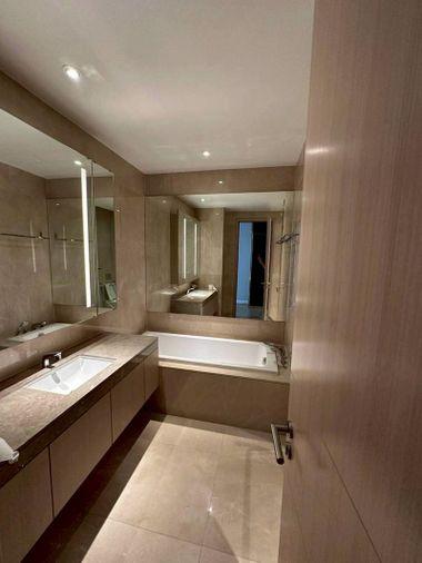รูป ให้เช่าคอนโดติด Icon Siam  📍 Magnolias Waterfront Residences   📍 Type 2 Bedrooms ราคาเช่า  130,000/ month  - รูปที่ 11/15