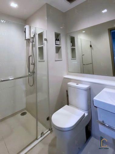 รูป 🔥🔥Best price!! Studio 3.58mb - Life Asoke - Rama 9 📞Call 090 919 9898 - รูปที่ 5/6