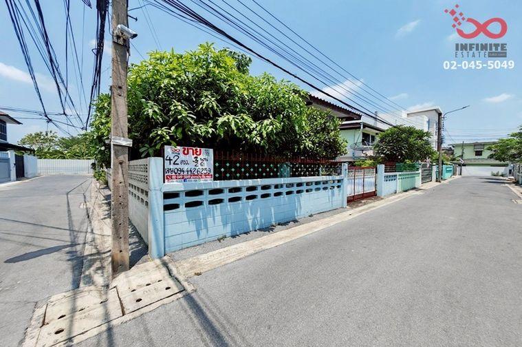 รูป ขายบ้านเดี่ยว 2 ชั้น 42 ตร.ว. ถนนสุทธิสาร   ซอยสบายใจ หลังมุม ใกล้ MRT  - รูปที่ 1/13