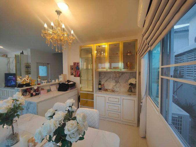 รูป บ้านเดี่ยวให้เช่า ✨ Trendy Tara Bangna ✨ 3 ห้องนอน 3 ห้องน้ำ บ้านหลังมุม เฟอร์นิเจอร์ครบใกล้สนามบิน  - รูปที่ 19/26