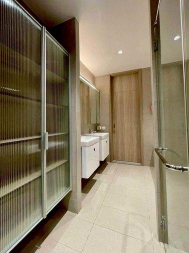รูป ให้เช่าคอนโดติดBTS เพลินจิต 📍  Noble Ploenchit   📍 Type 3 Bedrooms ราคาเช่า  160,000/ month  - รูปที่ 12/19