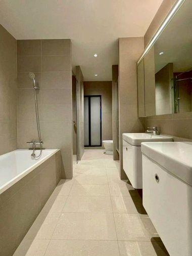 รูป ให้เช่าคอนโดติดBTS เพลินจิต 📍  Noble Ploenchit   📍 Type 3 Bedrooms ราคาเช่า  160,000/ month  - รูปที่ 10/19