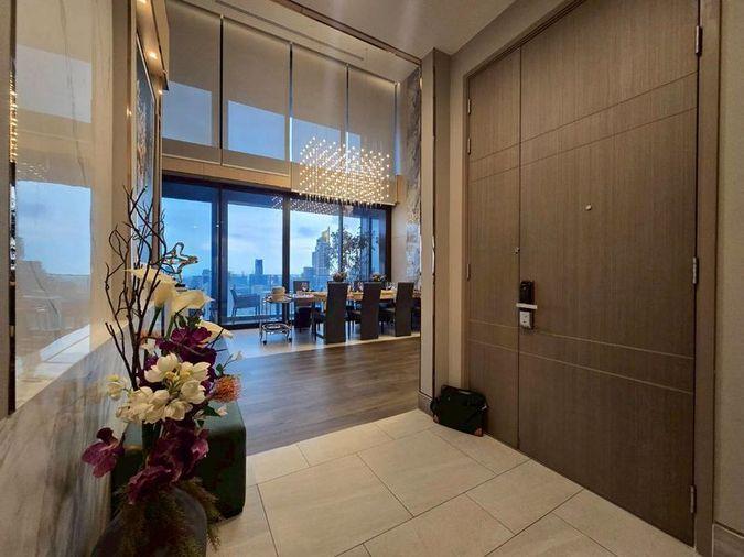 รูป 💎Penthouse Duplex ที่ดีที่สุดย่าน พระราม9 - อโศก  📍  The Esse At Singha Complex  📍  Rent Prices   600,000/ month.  - รูปที่ 2/20