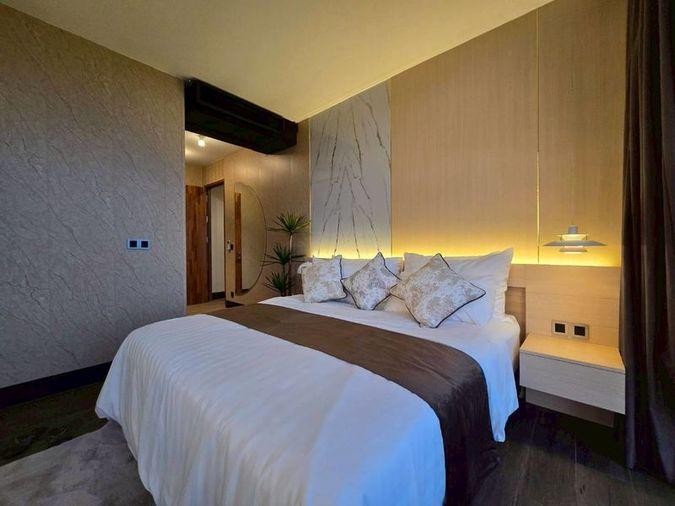 รูป 💎Penthouse Duplex ที่ดีที่สุดย่าน พระราม9 - อโศก  📍  The Esse At Singha Complex  📍  Rent Prices   600,000/ month.  - รูปที่ 11/20